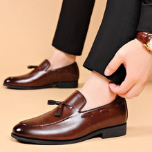 Load image into Gallery viewer, Suit Low Heel Leather Shoes