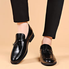 Load image into Gallery viewer, Suit Low Heel Leather Shoes